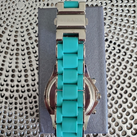 NWT Strada Watch - Picture 2 of 5